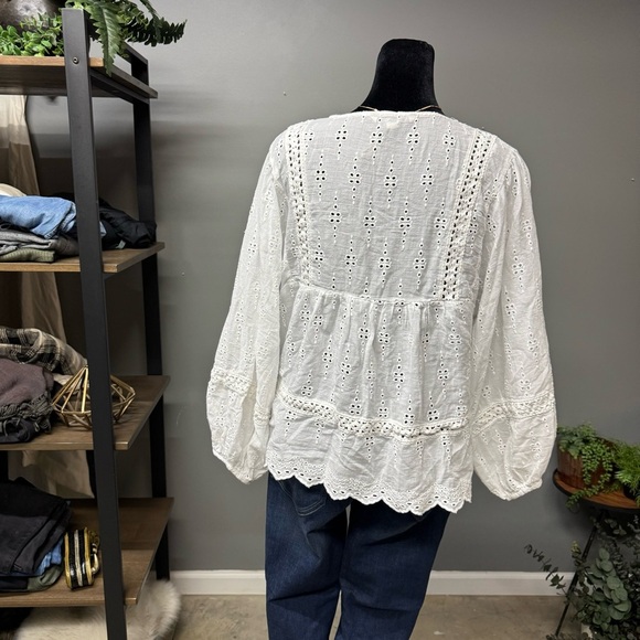 American Eagle white eyelet lace boho blosue top summer preppy womens small - Picture 3 of 8